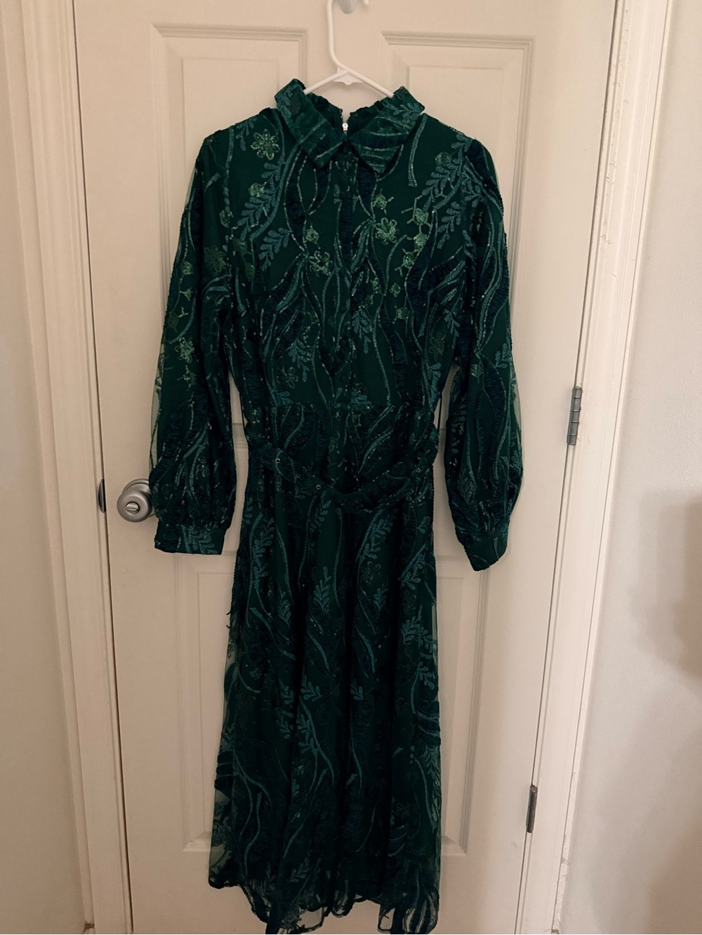 Ivy City Co Dark Green Long Sleeve Midi Dress